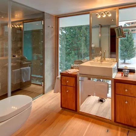 فندق Self Check-in *